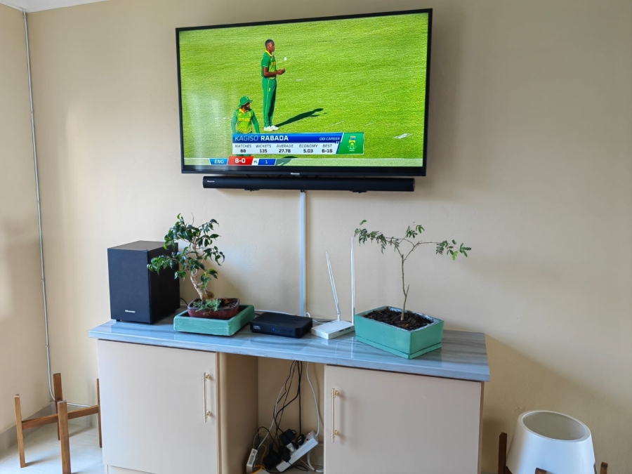 5 Bedroom Property for Sale in Pearly Beach Western Cape